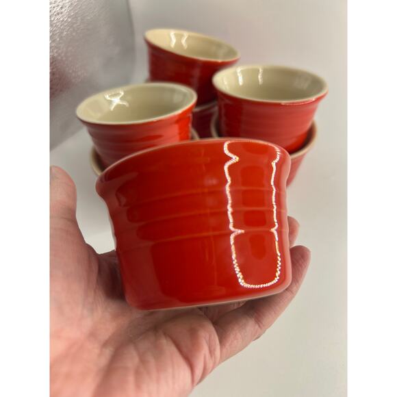 Le Creuset Red Stoneware Ramekins Set of 7 Custard/Single‑Serve Bakers - Picture 4 of 6